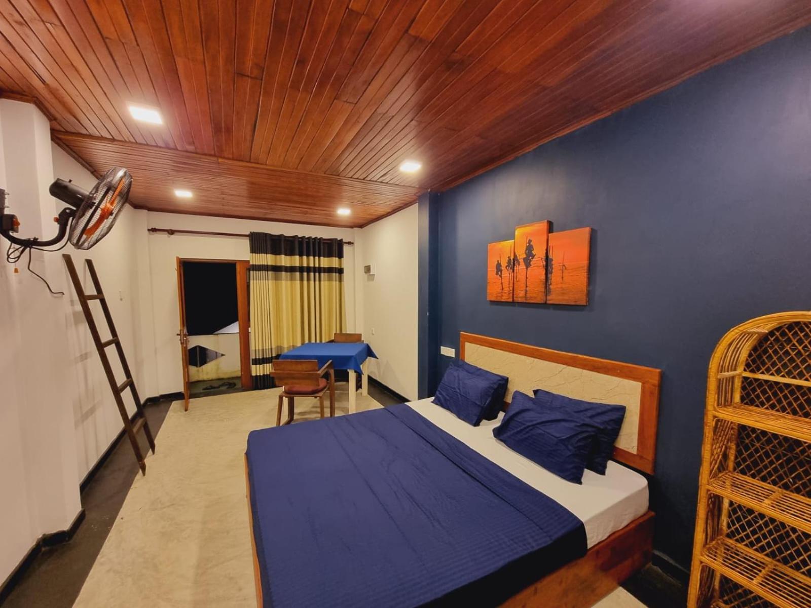 אהנגאמה Sandil Surf House חדר תמונה