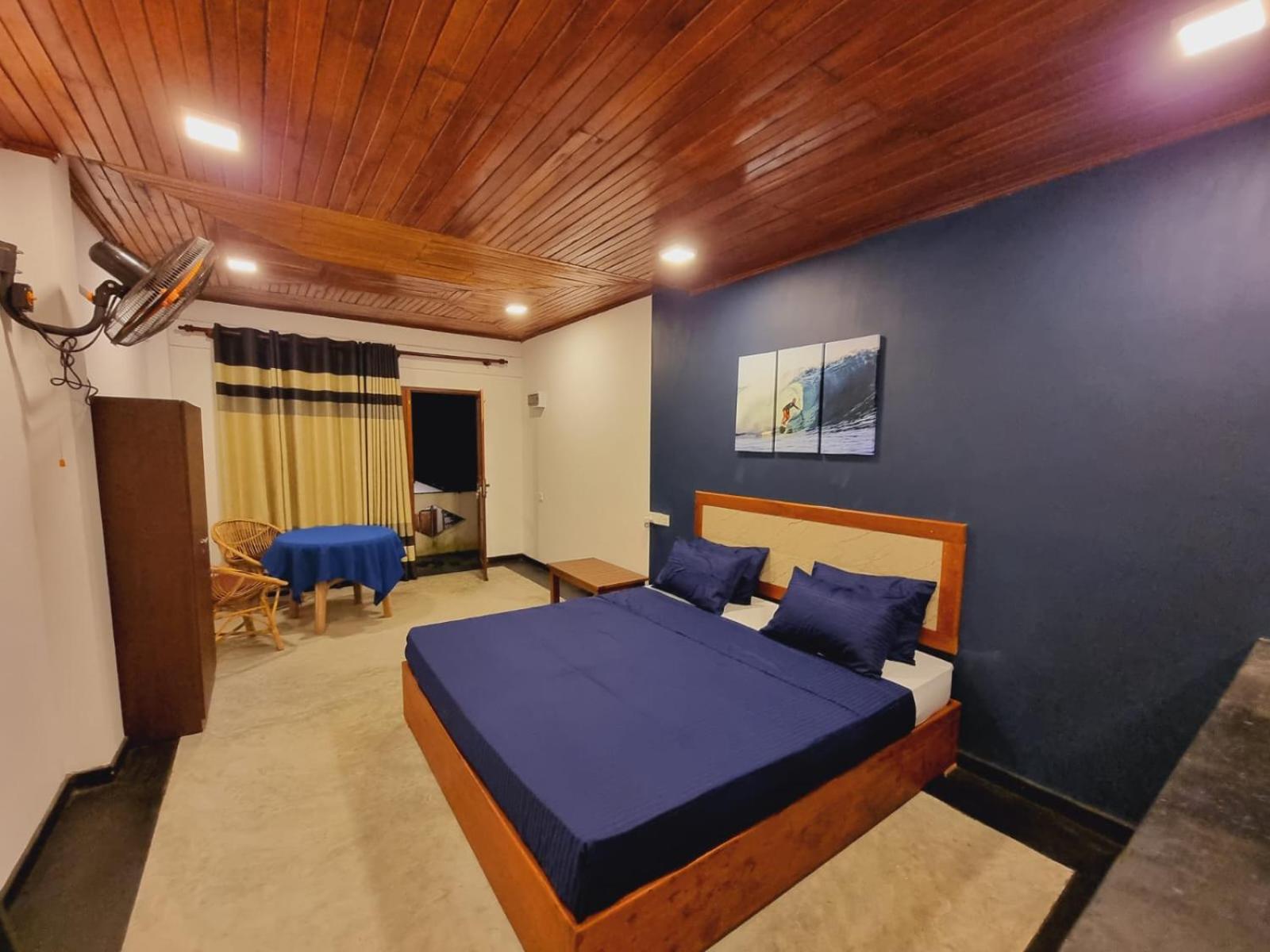 אהנגאמה Sandil Surf House חדר תמונה
