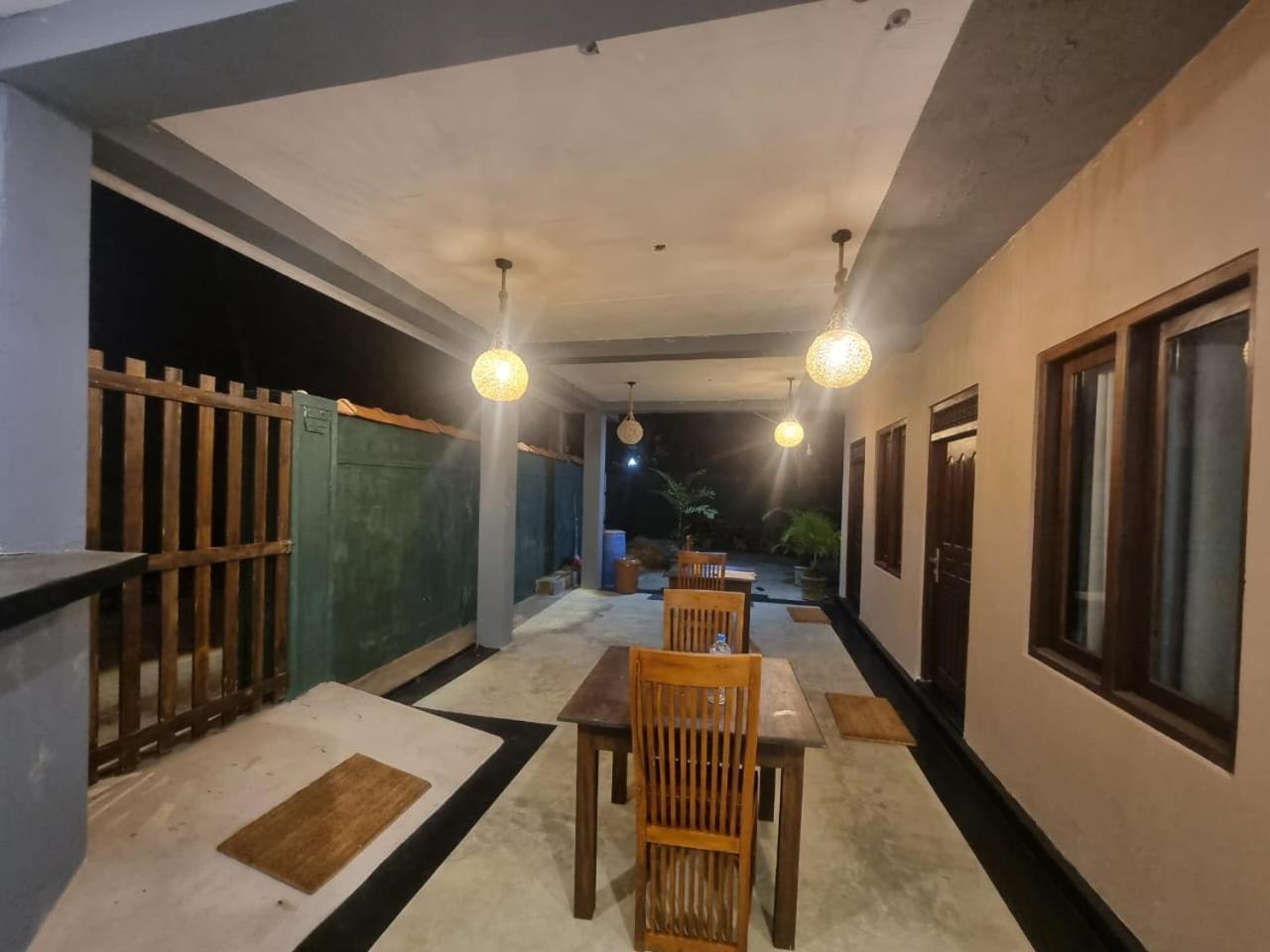 אהנגאמה Sandil Surf House מראה חיצוני תמונה